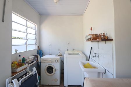 Casa à venda com 165m², 2 quartos e 2 vagasÁrea de Serviço