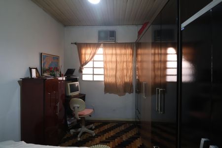 Casa à venda com 165m², 2 quartos e 2 vagasQuarto 2