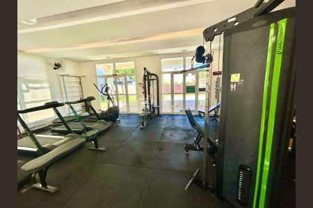 Casa de condomínio à venda com 128m², 3 quartos e 4 vagas