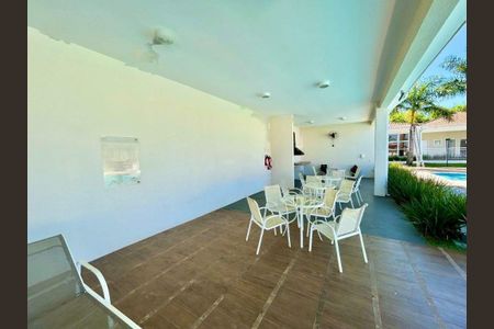 Casa de condomínio à venda com 128m², 3 quartos e 4 vagas