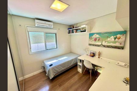 Casa de condomínio à venda com 128m², 3 quartos e 4 vagas