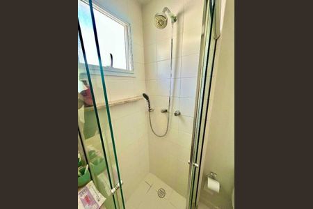 Casa de condomínio à venda com 128m², 3 quartos e 4 vagas