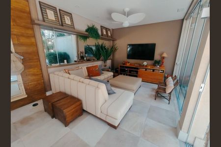 Casa à venda com 450m², 5 quartos e 4 vagas Casa à venda com 450m², 5 quartos e 4 vagasFoto 11