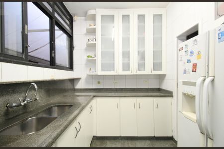 Casa à venda com 830m², 4 quartos e 4 vagasCozinha