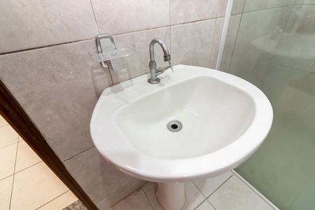 Casa para alugar com 84m², 1 quarto e sem vaga Casa para alugar com 84m², 1 quarto e sem vagaBanheiro da Suíte