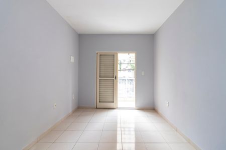 Casa para alugar com 84m², 1 quarto e sem vaga Casa para alugar com 84m², 1 quarto e sem vagaSuíte
