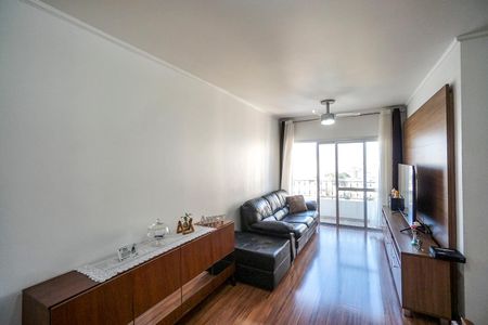 Apartamento à venda com 77m², 3 quartos e 1 vaga Apartamento à venda com 77m², 3 quartos e 1 vagaSala