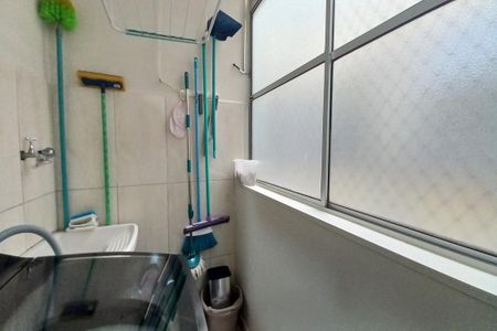 Apartamento à venda com 58m², 2 quartos e 1 vagaÁrea de Serviço