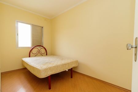 Casa à venda com 166m², 4 quartos e 2 vagas Casa à venda com 166m², 4 quartos e 2 vagasQuarto 2