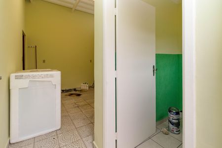 Casa à venda com 166m², 4 quartos e 2 vagas Casa à venda com 166m², 4 quartos e 2 vagasÁrea de Serviço