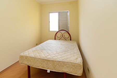 Casa à venda com 166m², 4 quartos e 2 vagas Casa à venda com 166m², 4 quartos e 2 vagasQuarto 2