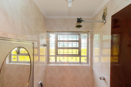 Casa à venda com 166m², 4 quartos e 2 vagas Casa à venda com 166m², 4 quartos e 2 vagasBanheiro 3