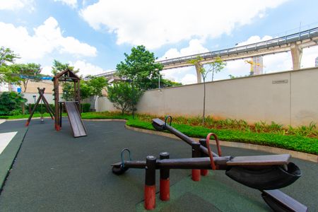 Apartamento à venda com 66m², 2 quartos e 1 vaga Apartamento à venda com 66m², 2 quartos e 1 vagaÁrea comum - Playground