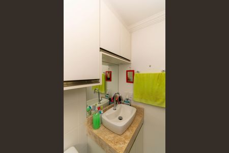 Apartamento à venda com 66m², 2 quartos e 1 vaga Apartamento à venda com 66m², 2 quartos e 1 vagaBanheiro da Suíte