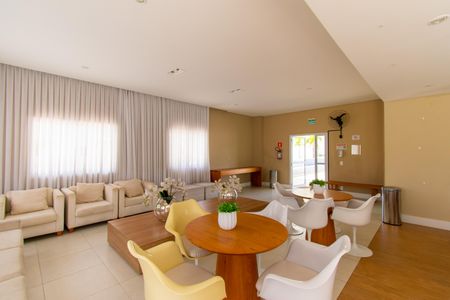 Apartamento à venda com 66m², 2 quartos e 1 vaga Apartamento à venda com 66m², 2 quartos e 1 vagaÁrea comum - Salão de festas