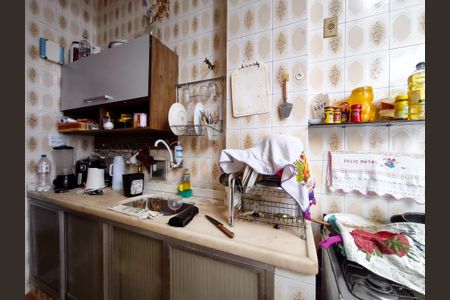 Apartamento à venda com 78m², 2 quartos e sem vagaCozinha e Área de Serviço