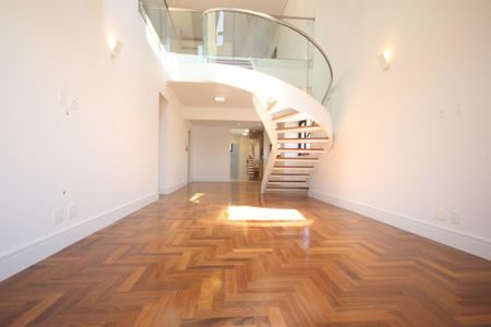 Apartamento à venda com 314m², 3 quartos e 3 vagasFoto 02