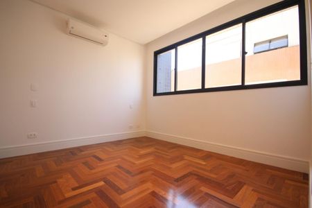 Apartamento à venda com 314m², 3 quartos e 3 vagasFoto 10