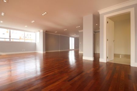 Apartamento à venda com 382m², 4 quartos e 2 vagasFoto 11