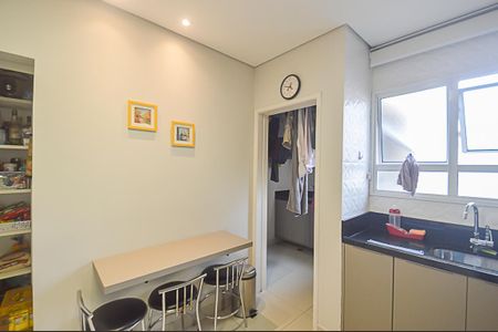 Apartamento à venda com 115m², 3 quartos e 2 vagasCozinha