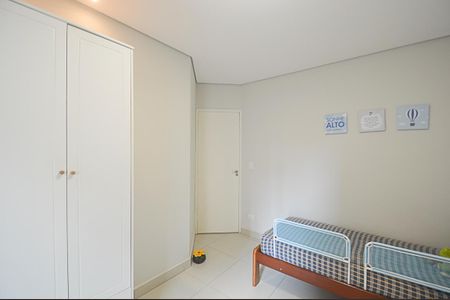 Apartamento à venda com 115m², 3 quartos e 2 vagasQuarto 2