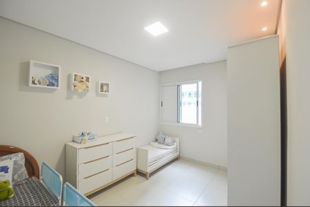 Apartamento à venda com 115m², 3 quartos e 2 vagasQuarto 2