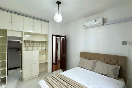 Apartamento para alugar com 146m², 3 quartos e sem vaga Apartamento para alugar com 146m², 3 quartos e sem vagaSuíte 2