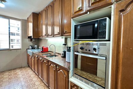 Apartamento para alugar com 146m², 3 quartos e sem vaga Apartamento para alugar com 146m², 3 quartos e sem vagaCozinha