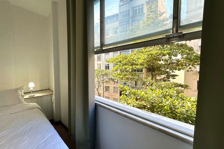 Apartamento para alugar com 146m², 3 quartos e sem vagaSuíte