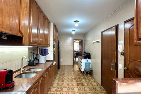 Apartamento para alugar com 146m², 3 quartos e sem vaga Apartamento para alugar com 146m², 3 quartos e sem vagaCozinha