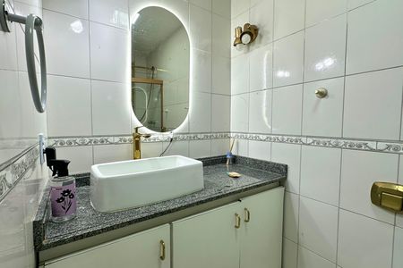 Apartamento para alugar com 146m², 3 quartos e sem vaga Apartamento para alugar com 146m², 3 quartos e sem vagaBanheiro da Suíte
