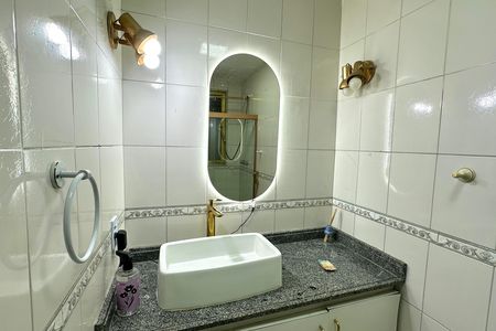 Apartamento para alugar com 146m², 3 quartos e sem vaga Apartamento para alugar com 146m², 3 quartos e sem vagaBanheiro da Suíte