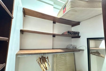 Apartamento para alugar com 146m², 3 quartos e sem vaga Apartamento para alugar com 146m², 3 quartos e sem vagaSuíte 2