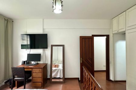 Apartamento para alugar com 146m², 3 quartos e sem vaga Apartamento para alugar com 146m², 3 quartos e sem vagaSuíte