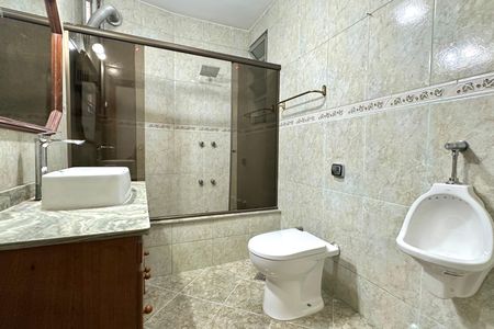 Apartamento para alugar com 146m², 3 quartos e sem vagaBanheiro Social
