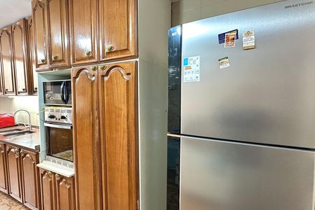 Apartamento para alugar com 146m², 3 quartos e sem vaga Apartamento para alugar com 146m², 3 quartos e sem vagaCozinha