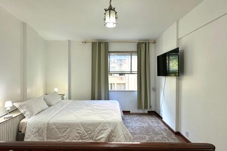 Apartamento para alugar com 146m², 3 quartos e sem vagaSuíte