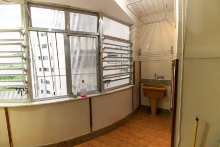 Apartamento à venda com 150m², 3 quartos e 1 vagaÁrea de Serviço