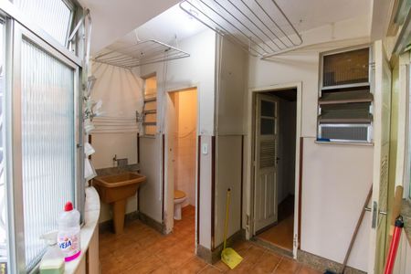 Apartamento à venda com 150m², 3 quartos e 1 vagaÁrea de Serviço