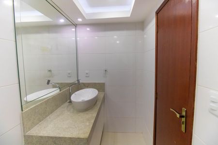 Apartamento à venda com 150m², 3 quartos e 1 vagaBanheiro da Suíte