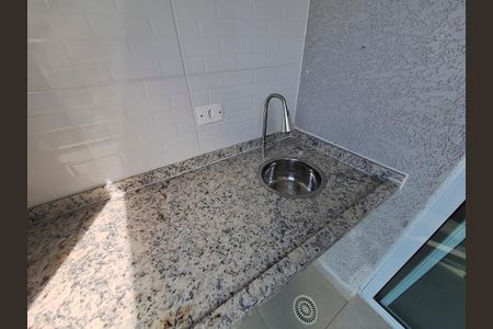 Studio para alugar com 24m², 1 quarto e sem vaga Studio para alugar com 24m², 1 quarto e sem vagaVaranda - Sala/Cozinha
