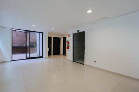 Studio para alugar com 51m², 1 quarto e sem vaga Studio para alugar com 51m², 1 quarto e sem vagaÁrea comum - Salão de festas