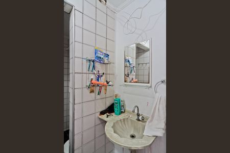 Casa à venda com 322m², 2 quartos e 4 vagasBanheiro