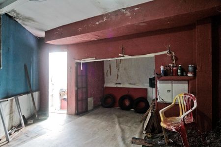 Casa à venda com 322m², 2 quartos e 4 vagasGaragem