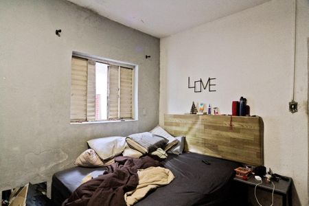 Casa à venda com 322m², 2 quartos e 4 vagasCasa 2 - quarto