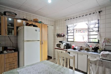 Casa à venda com 322m², 2 quartos e 4 vagasCozinha