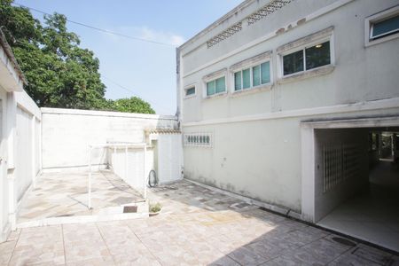 Casa de condomínio à venda com 1015m², 4 quartos e 3 vagasFrente da casa