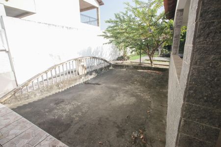 Casa de condomínio à venda com 1015m², 4 quartos e 3 vagasQuintal