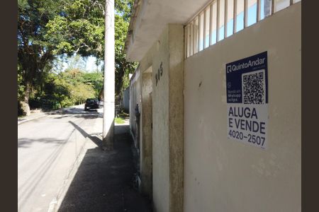 Casa de condomínio à venda com 1015m², 4 quartos e 3 vagasPlaquinha