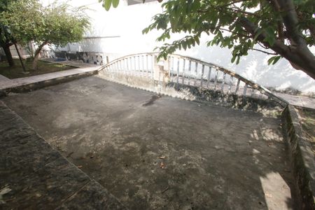 Casa de condomínio à venda com 1015m², 4 quartos e 3 vagasQuintal